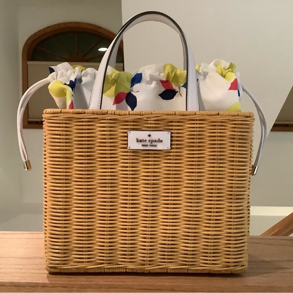 kate spade Handbags - Kate Spade Basket Purse